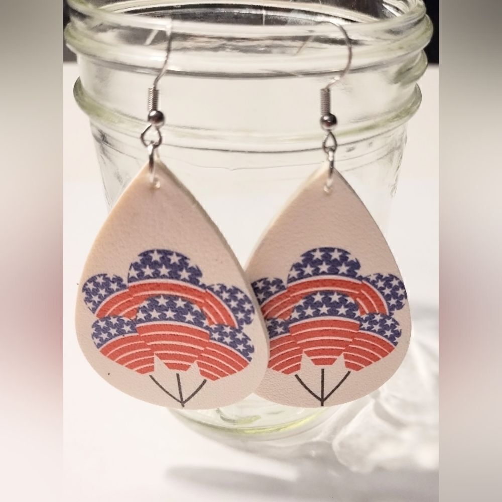 USA dangle earrings teardrop New d71